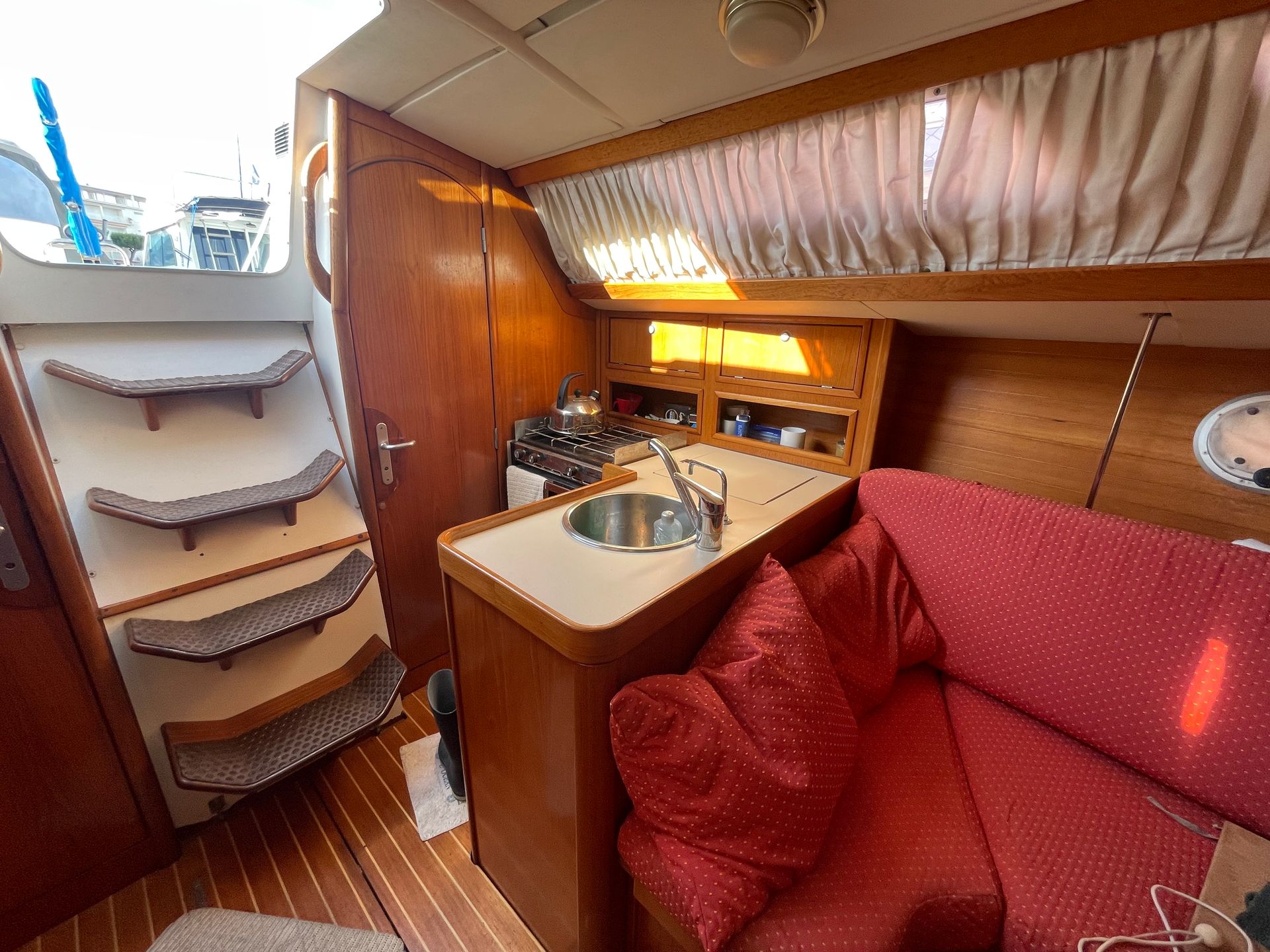 slider 7 Jeanneau Sun Odyssey 31